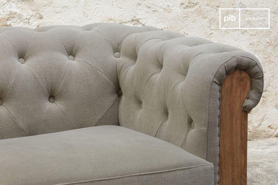 Dieses erstaunliche großformatige Sofa in einem rauen Design wird Liebhaber von authentischen