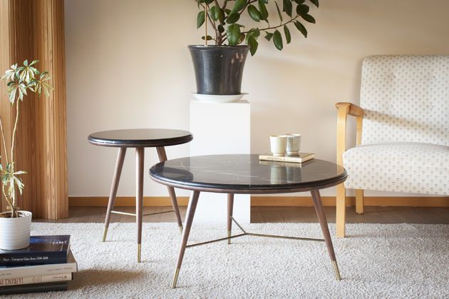 Schwarzer Couchtisch aus Marmor Sivärt