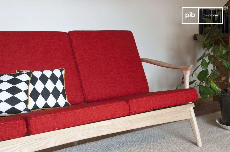 Ein nordisches Design für ein charmantes Sofa.