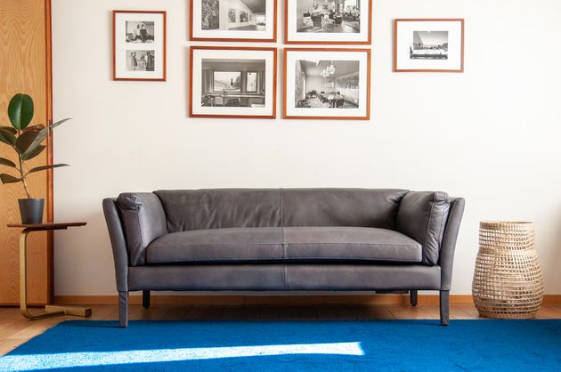 Dreisitzer Sofa aus grauem Leder Hamar