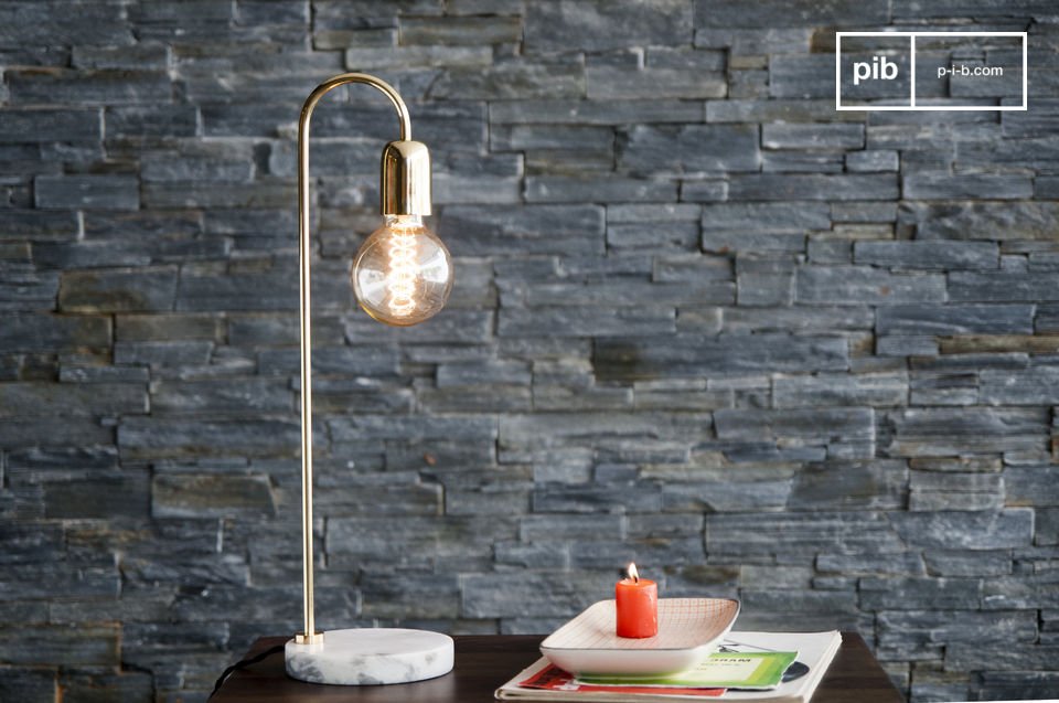 Eine minimalistische Lampe, perfekt gestaltet und unbestreitbar retro.
